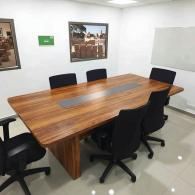 Mesa de juntas LEMBAGA